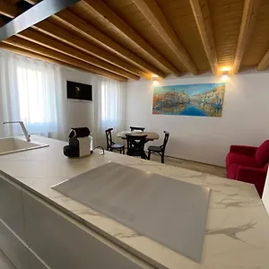  Apartment Elva House